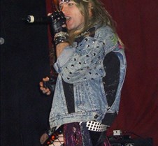 019 Michael Diamond on vocals