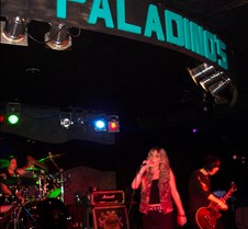 4236 rocking Paladinos