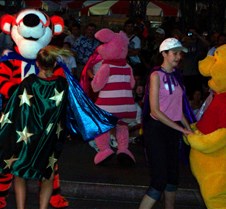 1343 Tigger and Pooh dancing