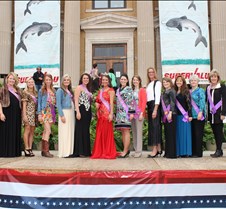 Past Miss Catfish winners with 2015