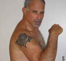 bearded goatee tattooed bareknuckle braw