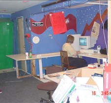 trivia2002-Basement-Day-New-Desks5