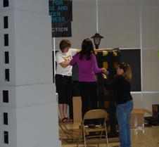 Setting up Decor (29)