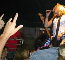 037_rockers_salute