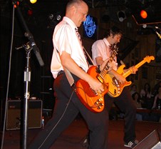 007 rocking guitarists