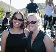 092_Jenn_and_Christy