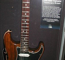 124_1968_Hendrix_Stratocaster