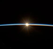 leap-day-scott-kelly-orbital-sunrise