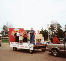 trivia2002_float5