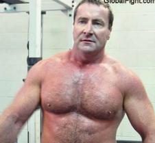 musclebears workingout gallery