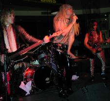064_Michael_and_Ginger_switch_roles
