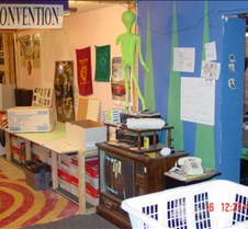 trivia2002-Basement-Day-New-Desks4