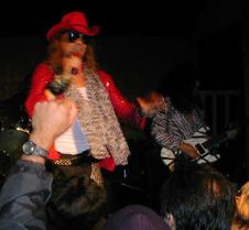 09_Atomic_Punks_time